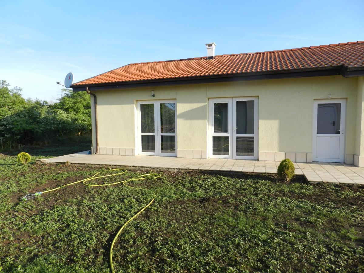 Villa Campo Ezerets Esterno foto