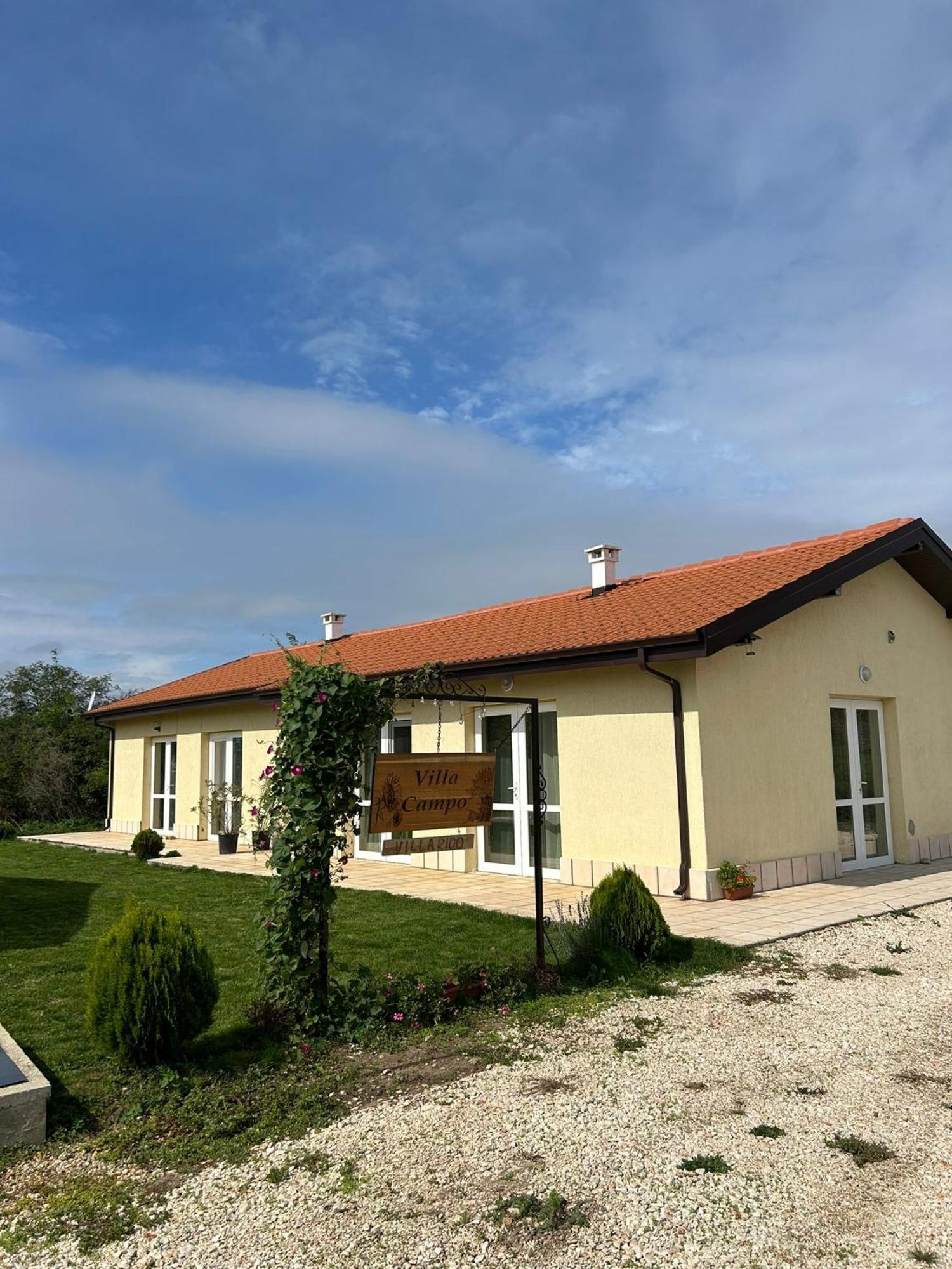 Villa Campo Ezerets Esterno foto